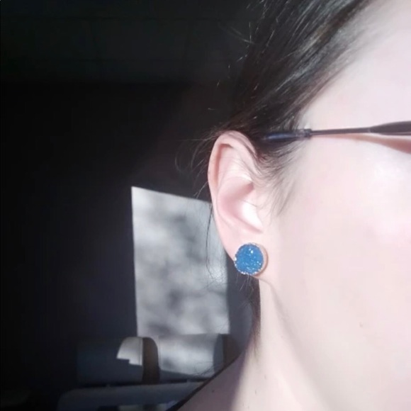 🍏Green Druzy Round Stud Earrings - Picture 6 of 7